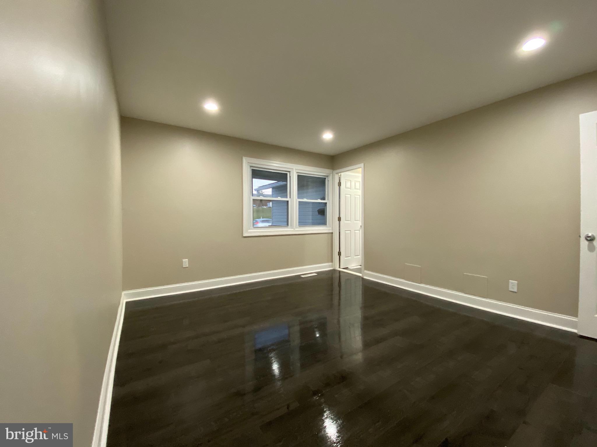 2028 North Rolling Road Baltimore, MD 21244 - Photo 36 of 64