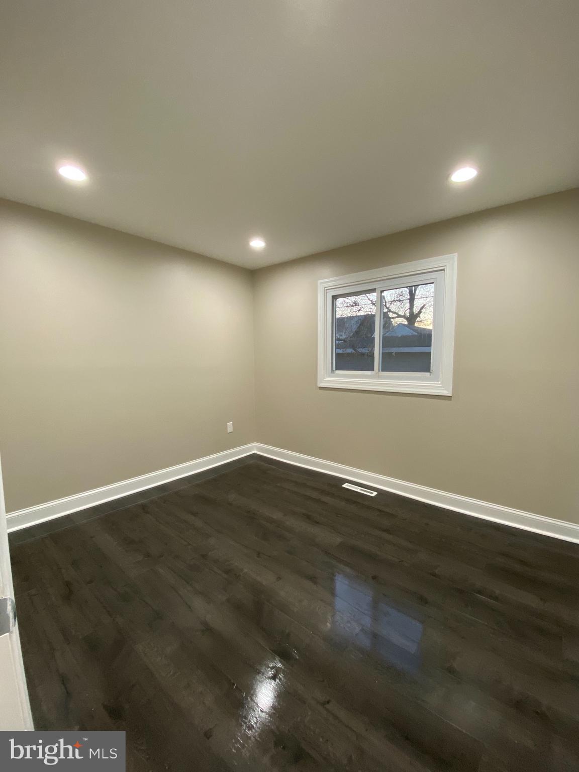 2028 North Rolling Road Baltimore, MD 21244 - Photo 40 of 64