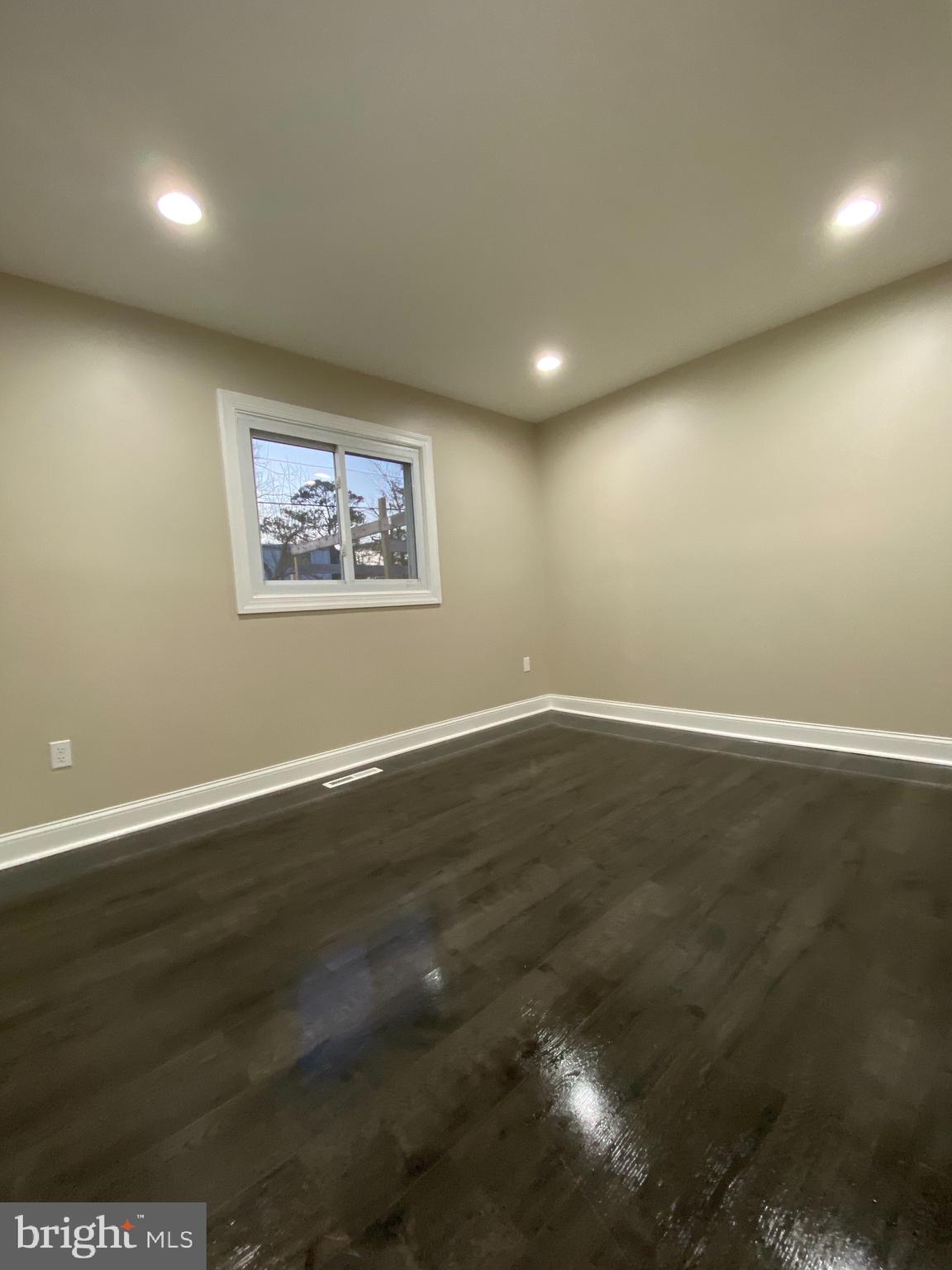 2028 North Rolling Road Baltimore, MD 21244 - Photo 47 of 64