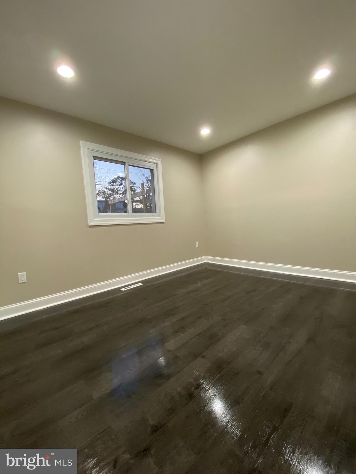 2028 North Rolling Road Baltimore, MD 21244 - Photo 48 of 64