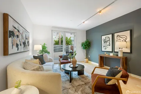 $598,000 | 5800 3rd Street, Unit 1111, San Francisco, CA 94124