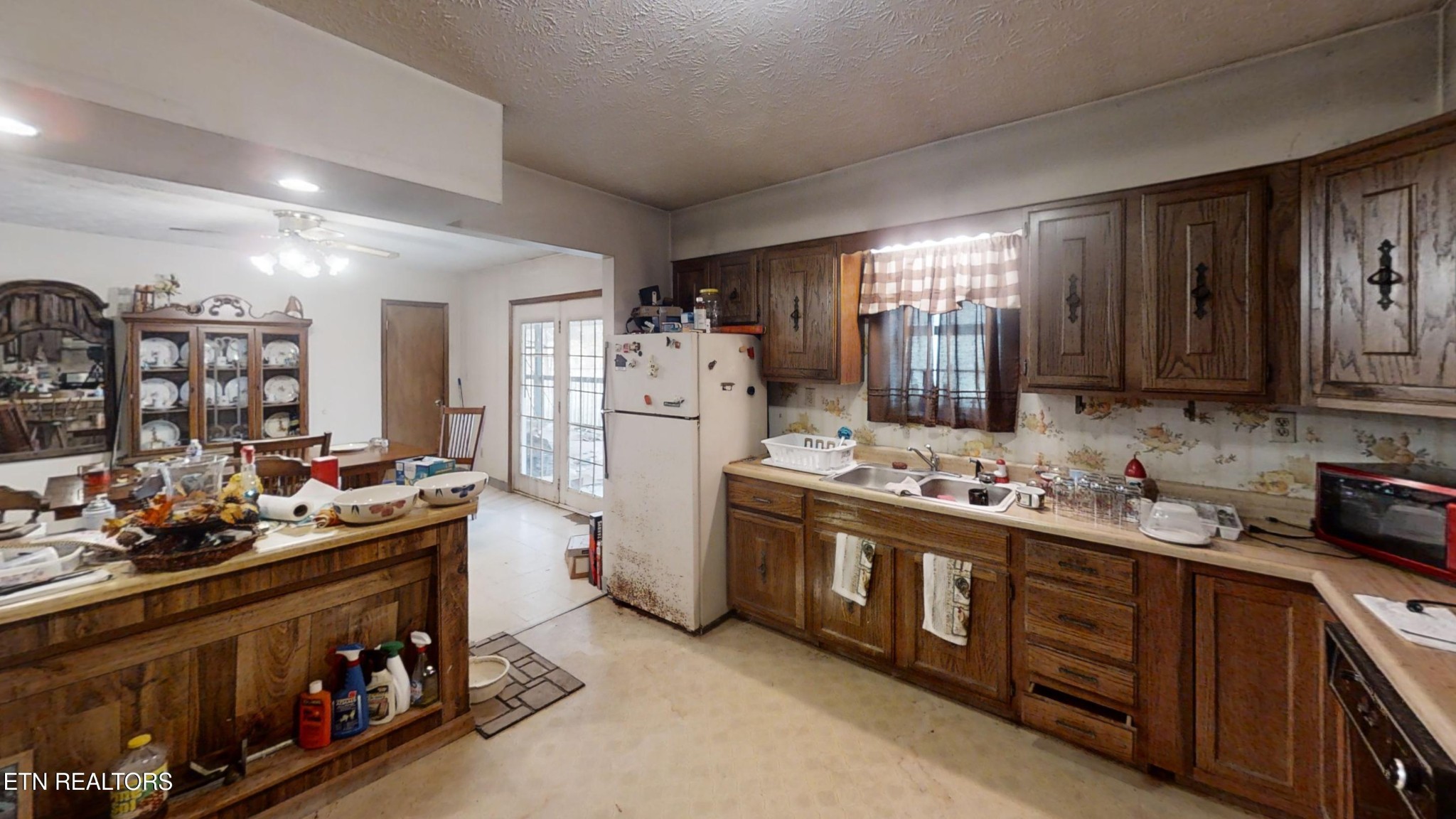 166 Nolan Lane Heiskell, TN 37754 - Photo 8 of 35