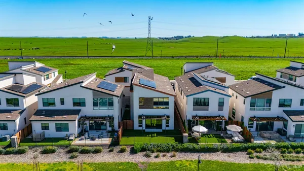 $849,999 | 2409 Waterside Drive, Fairfield, CA 94533