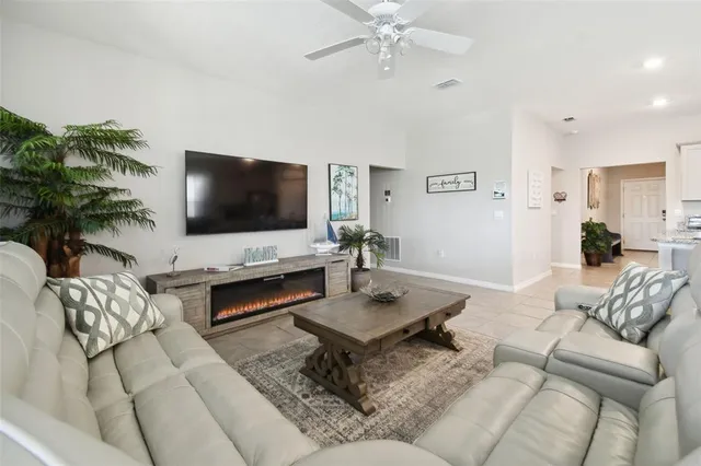 $4,500 | 7704 Oakmoss Loop, Davenport, FL 33837