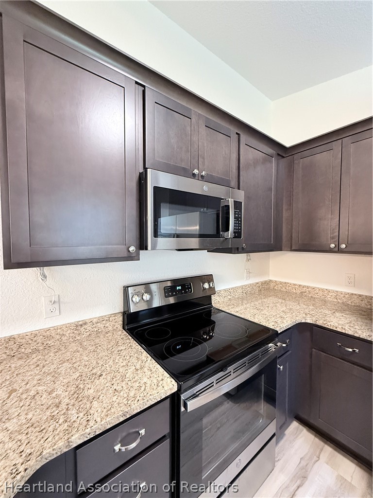 2320 West Wellston Road Avon Park, FL 33825 - Photo 4 of 17