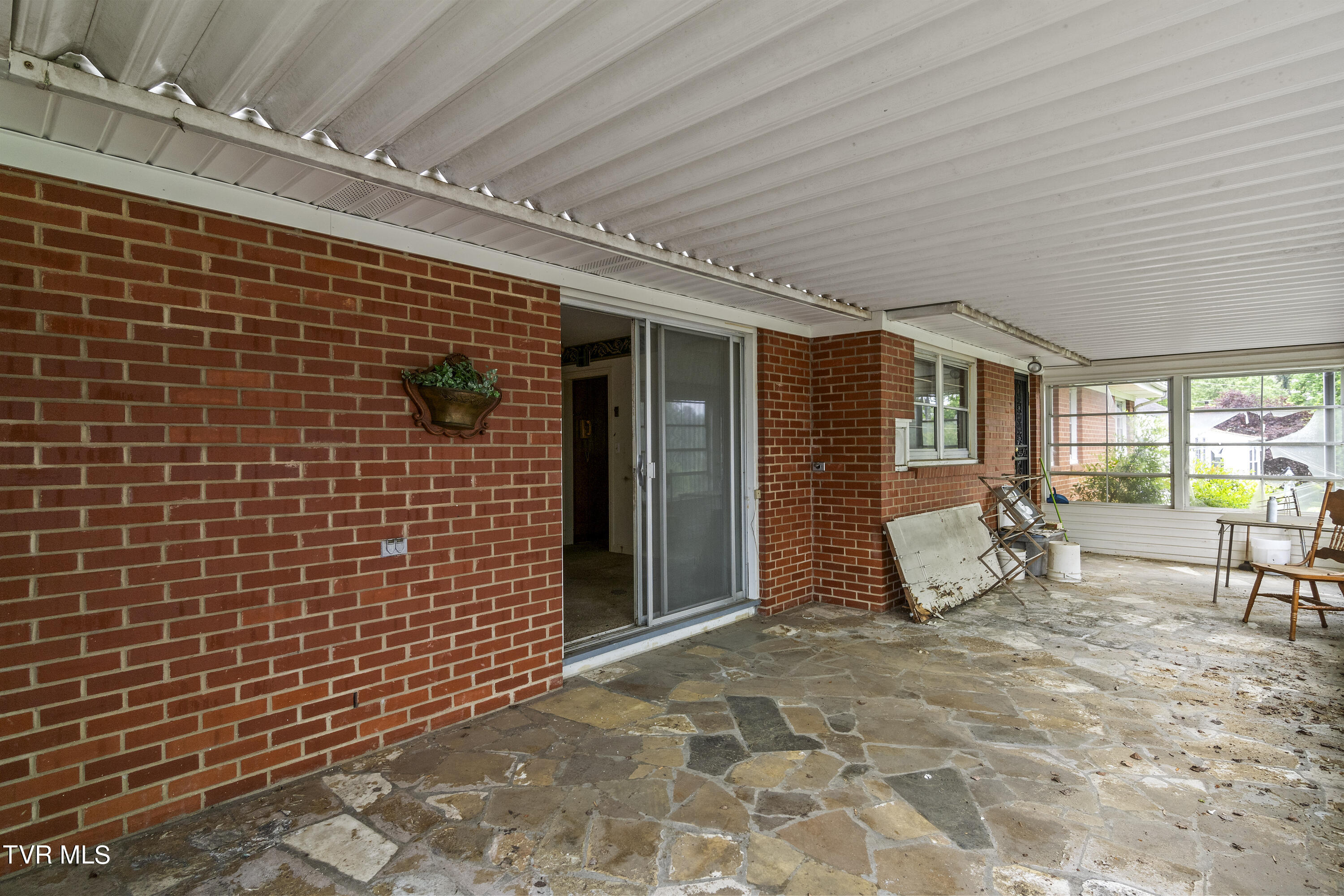 1249 Robinhood Road Greeneville, TN 37745 - Photo 11 of 38 11