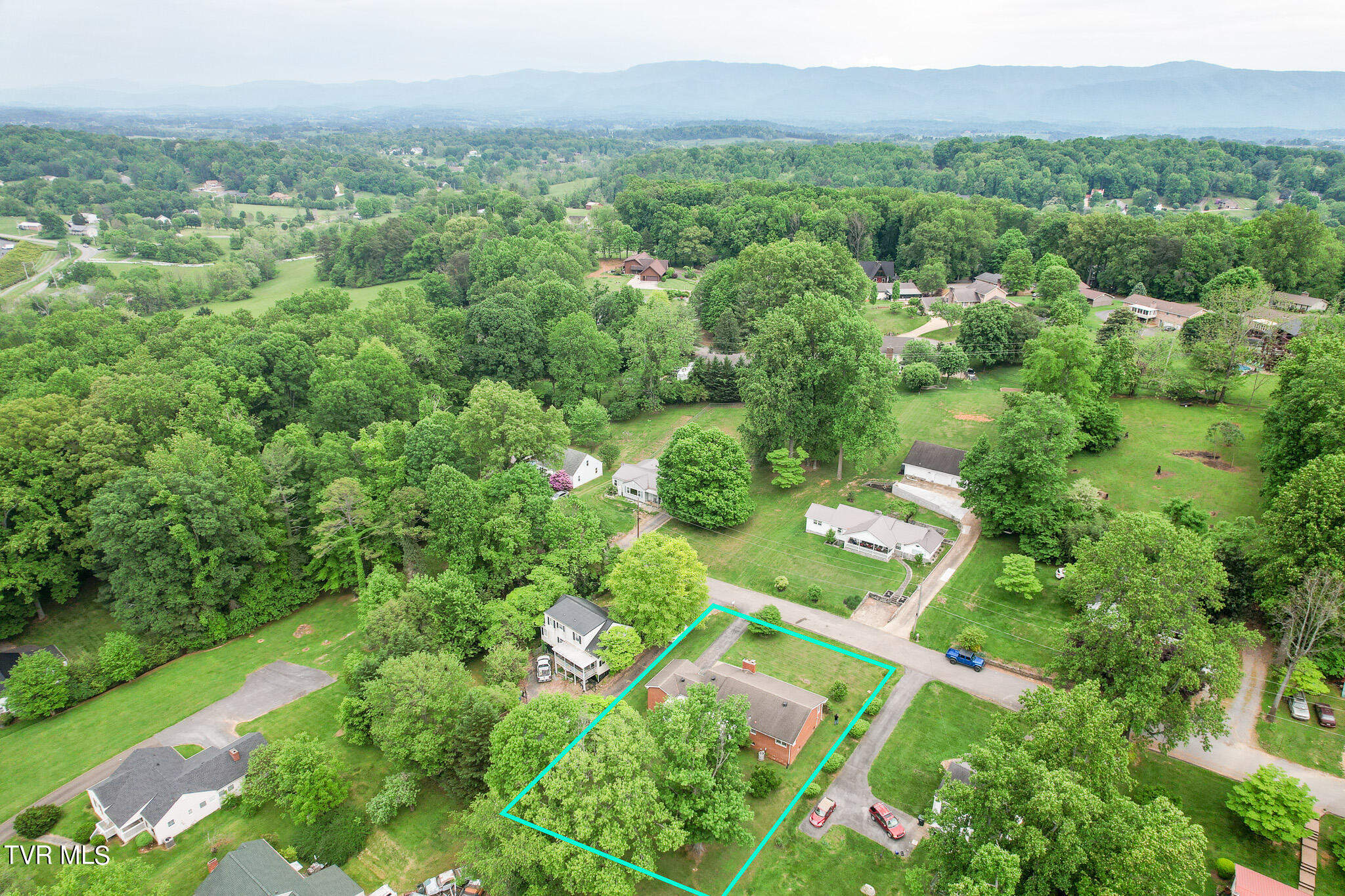 1249 Robinhood Road Greeneville, TN 37745 - Photo 38 of 38 38