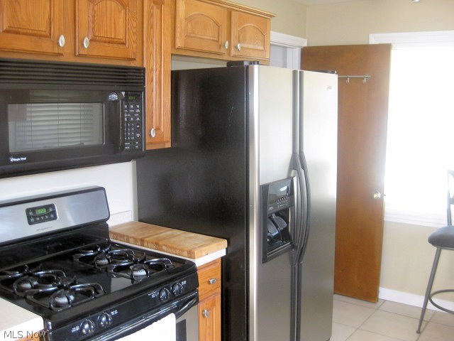 3941 Dover Road Youngstown, OH 44511 - Photo 6 of 11 Gallery Image 6