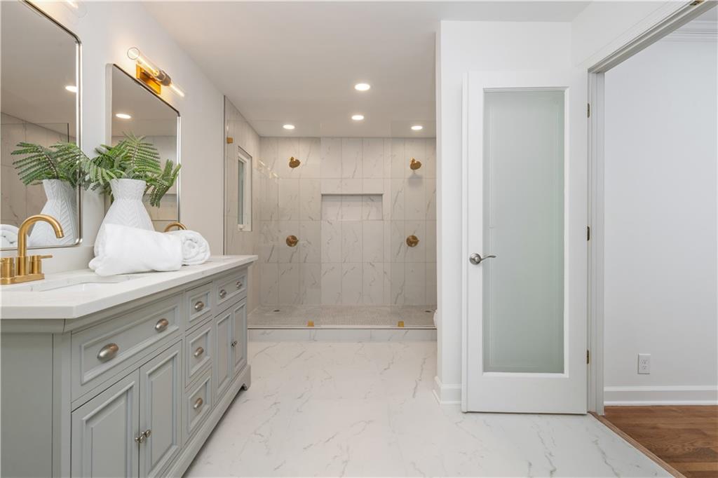 5004 Mountclaire Road Tucker, GA 30087 - Photo 28 of 47 Gallery Image 28