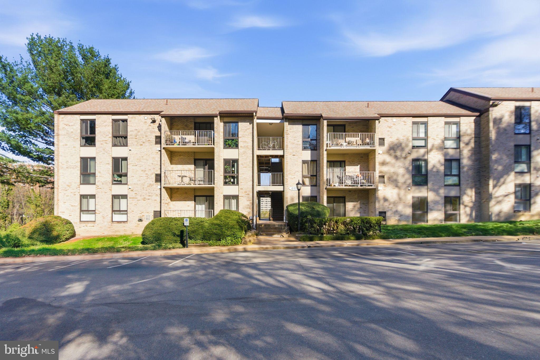 6151 Edsall Road, Unit G Alexandria, VA 22304 - Photo 2 of 24 Gallery Image 2