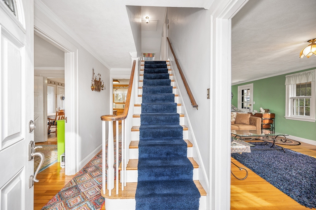 41 High Street Stoneham, MA 02180 - Photo 14 of 38