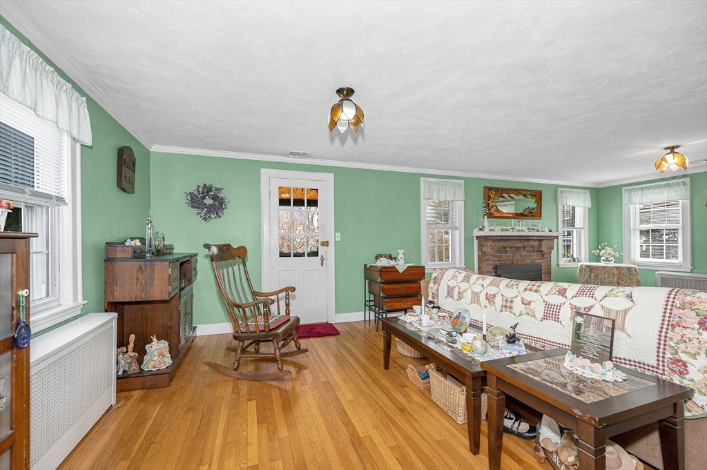 41 High Street Stoneham, MA 02180 - Photo 18 of 38