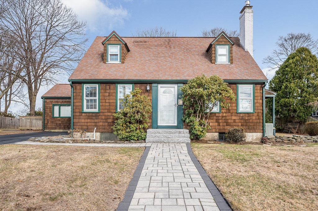 41 High Street Stoneham, MA 02180 - Photo 34 of 38