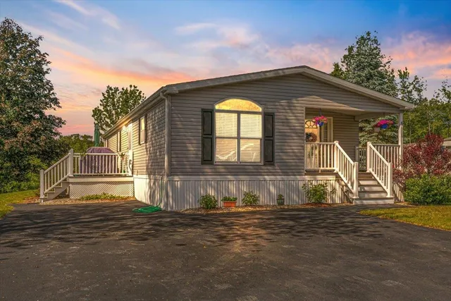 $375,000 | 115 Bluefish Boulevard, Portsmouth, NH 03801