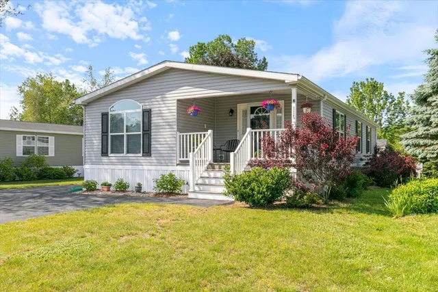 $375,000 | 115 Bluefish Boulevard, Portsmouth, NH 03801