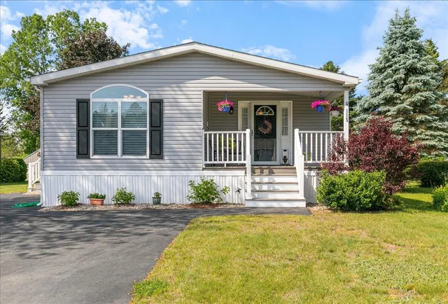 $375,000 | 115 Bluefish Boulevard, Portsmouth, NH 03801