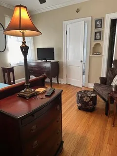 $1,325 | 3300 St Charles Avenue, Unit 27, New Orleans, LA 70115