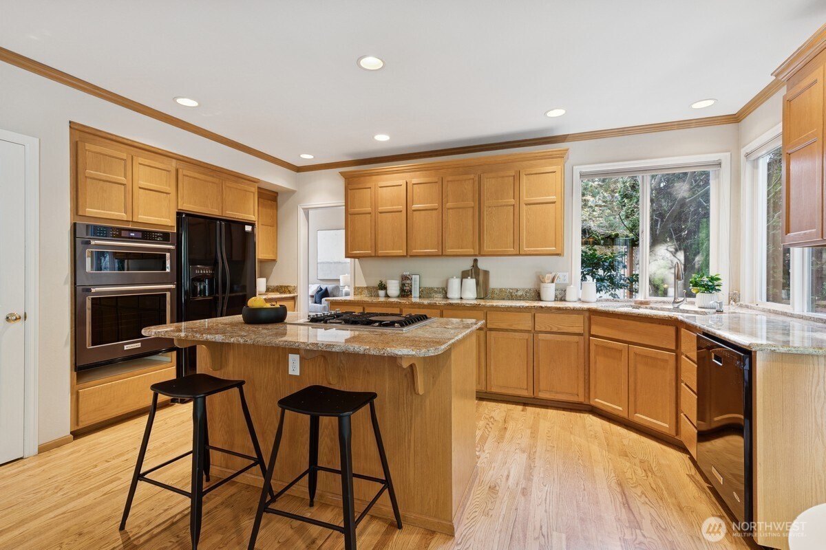 2910 213th Street Southeast Bothell, WA 98021 - Photo 16 of 39