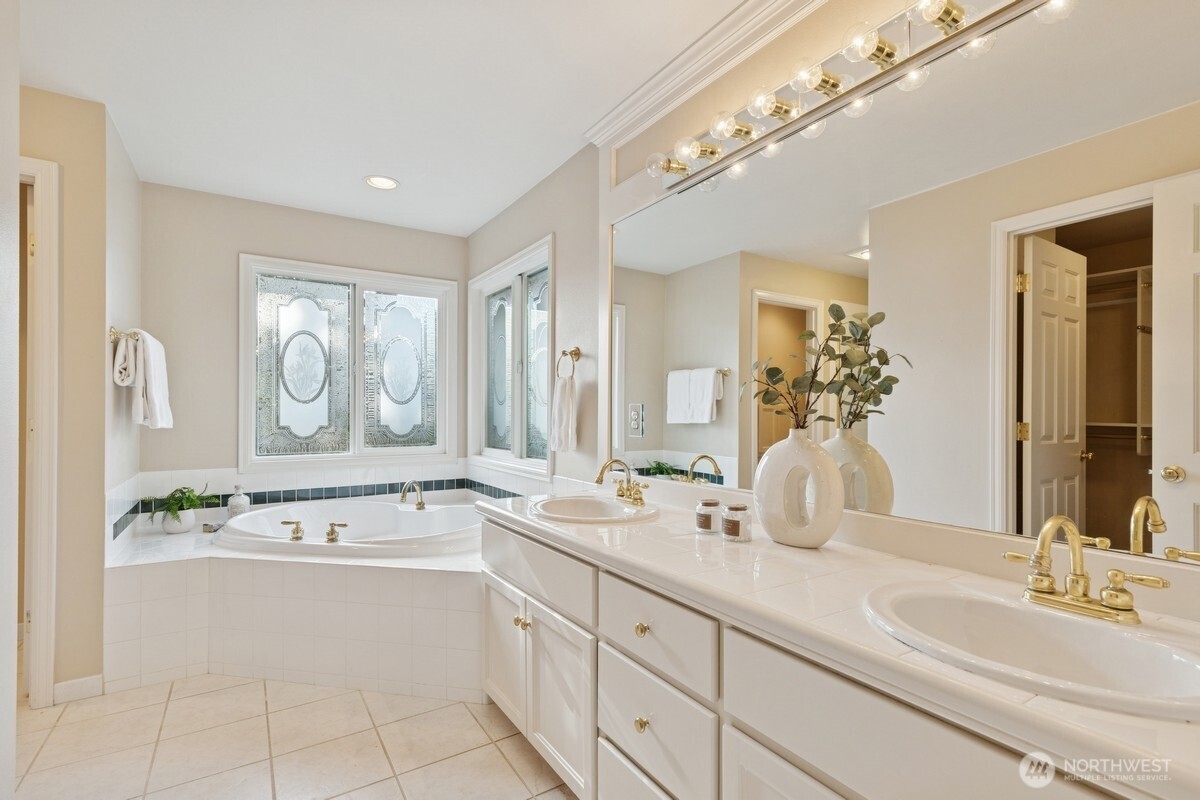 2910 213th Street Southeast Bothell, WA 98021 - Photo 25 of 39