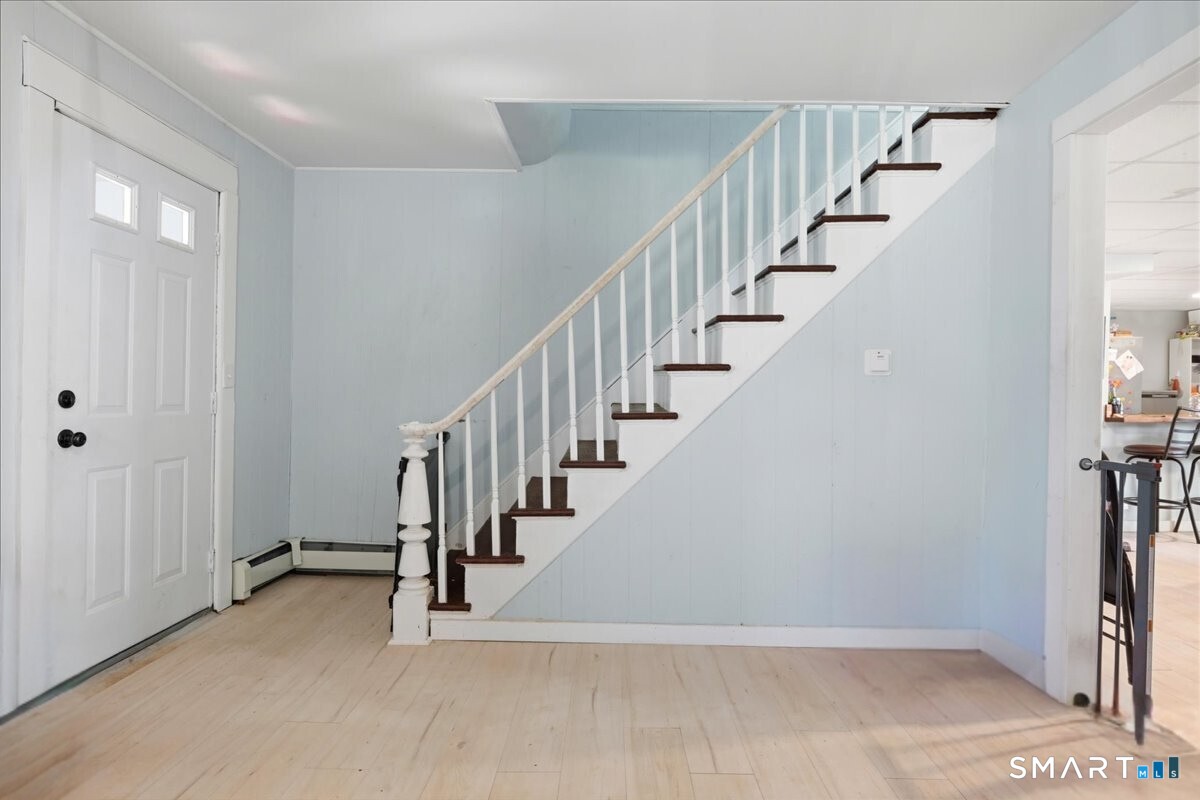 68 Division Street Norwich, CT 06360 - Photo 11 of 23