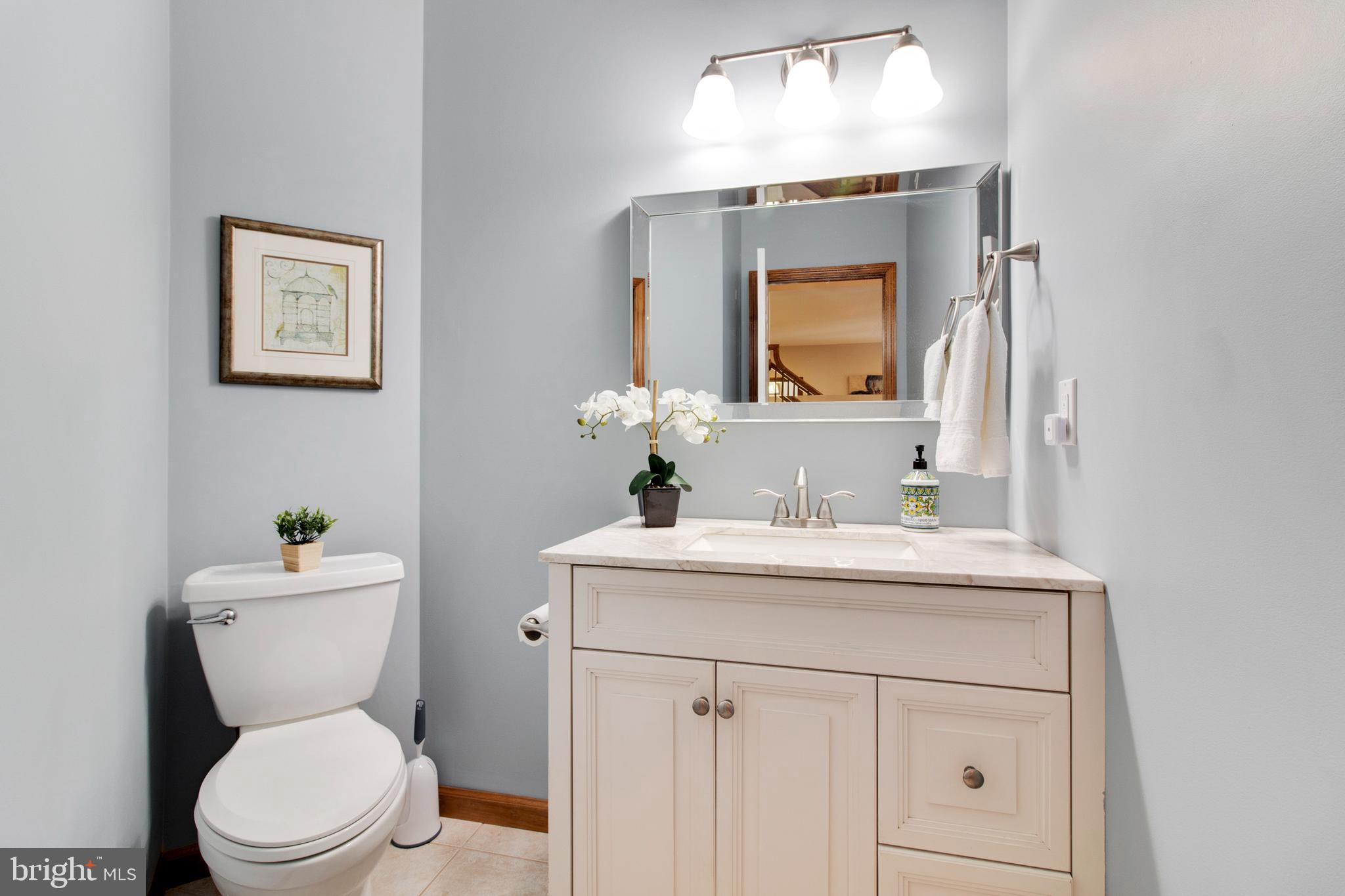 223 Hill Road Elverson, PA 19520 - Photo 25 of 53 Half Bath