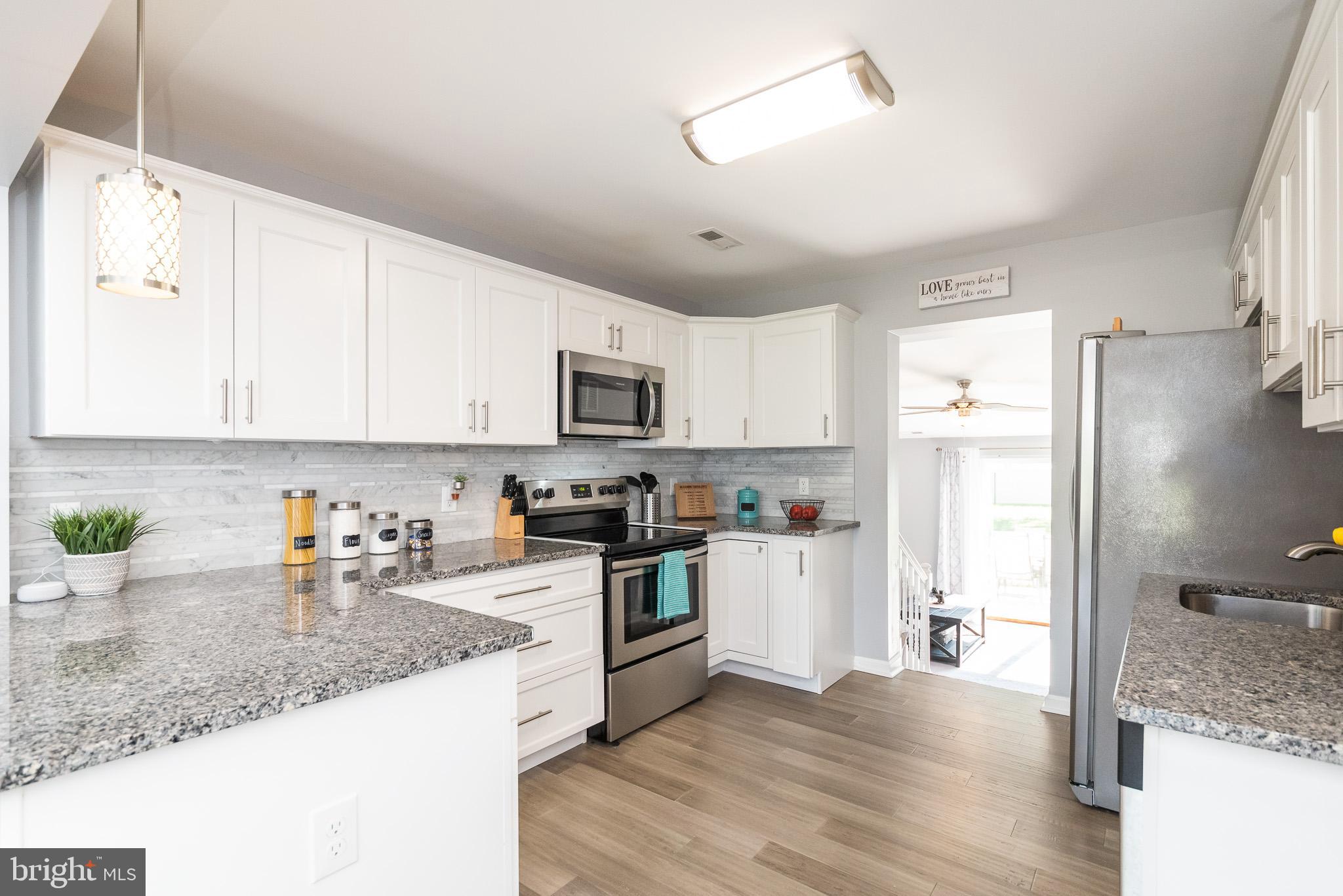 300 Sassafras Road Baltimore, MD 21221 - Photo 11 of 52 Kitchen
