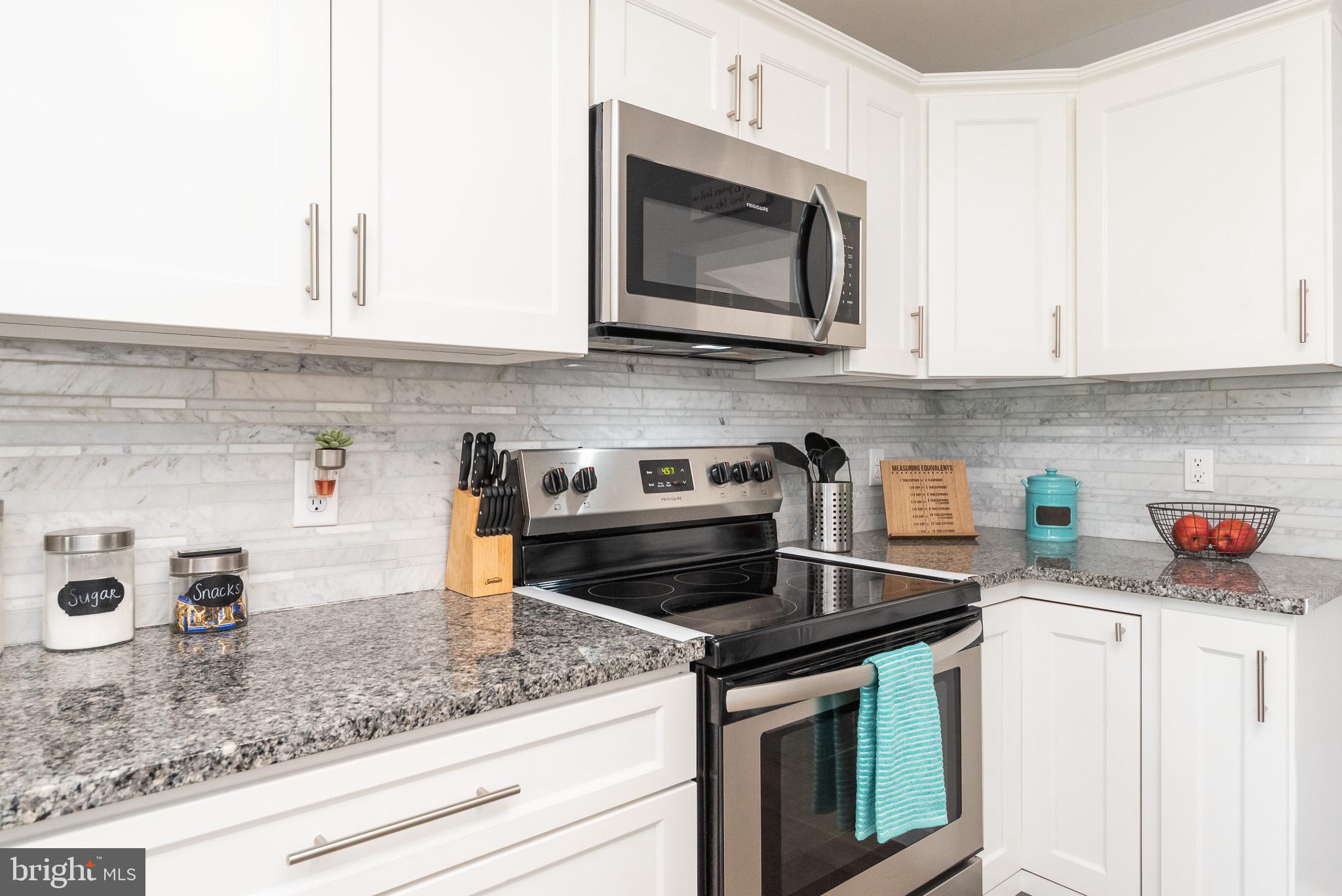 300 Sassafras Road Baltimore, MD 21221 - Photo 17 of 52 Kitchen