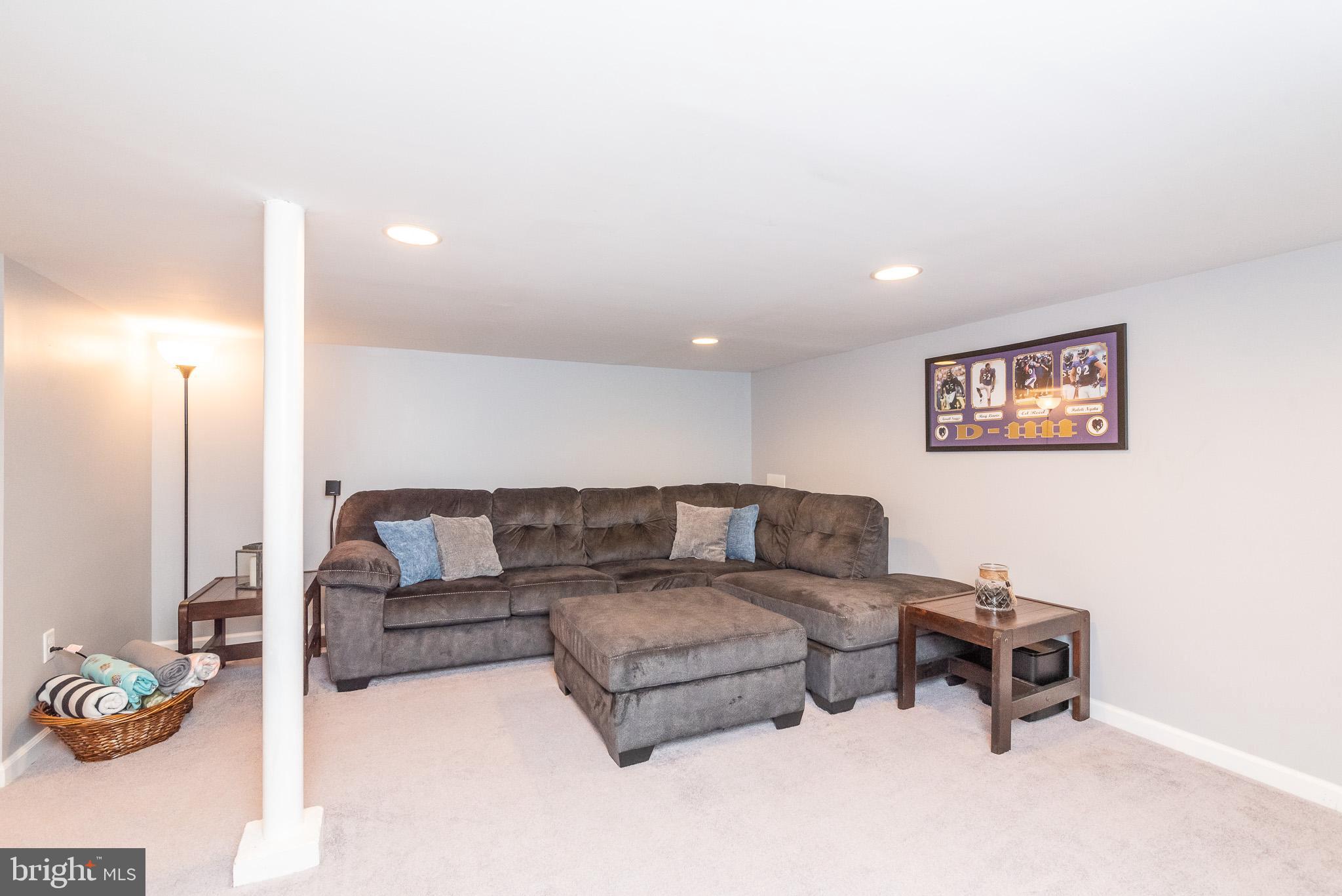 300 Sassafras Road Baltimore, MD 21221 - Photo 40 of 52 Family Room