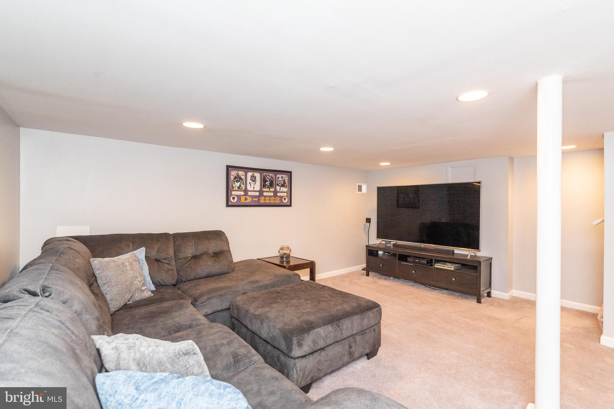 300 Sassafras Road Baltimore, MD 21221 - Photo 43 of 52 Family Room