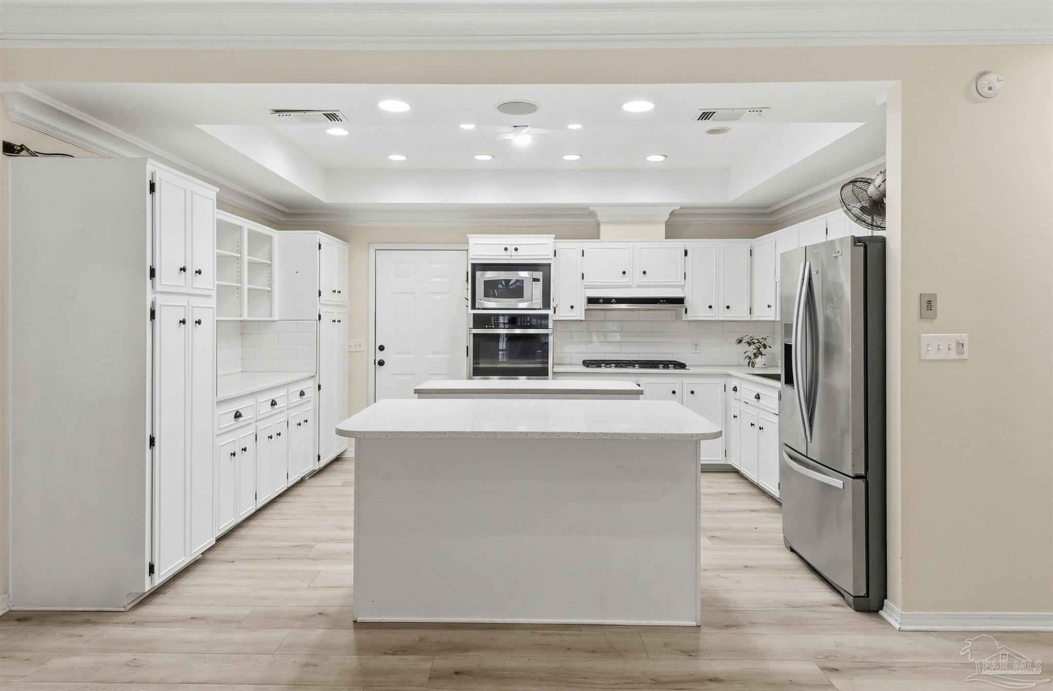 2437 West Bayshore Road Gulf Breeze, FL 32563 - Photo 15 of 62