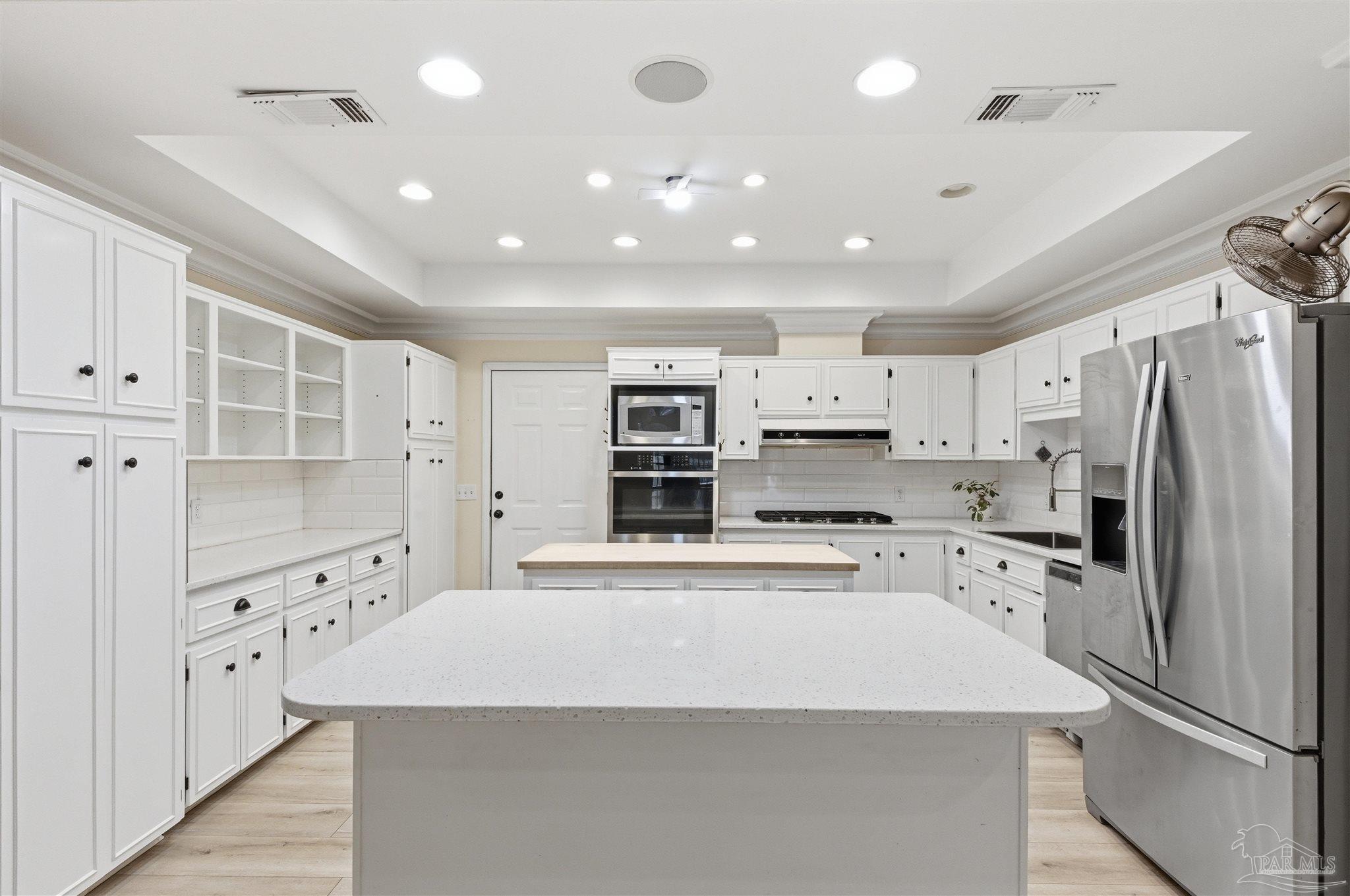 2437 West Bayshore Road Gulf Breeze, FL 32563 - Photo 16 of 62