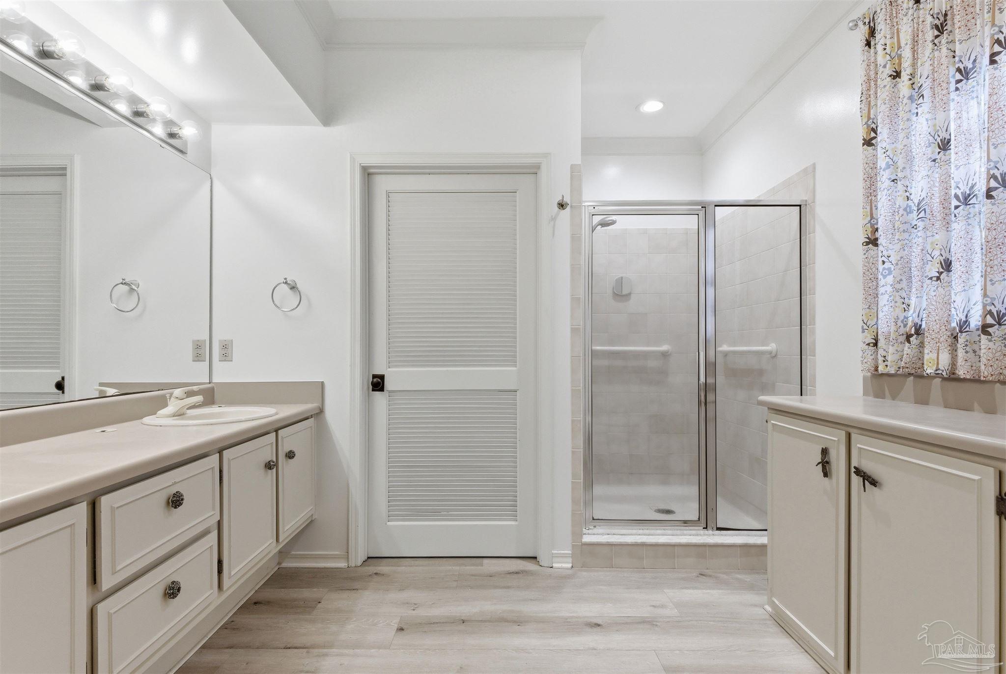 2437 West Bayshore Road Gulf Breeze, FL 32563 - Photo 24 of 62