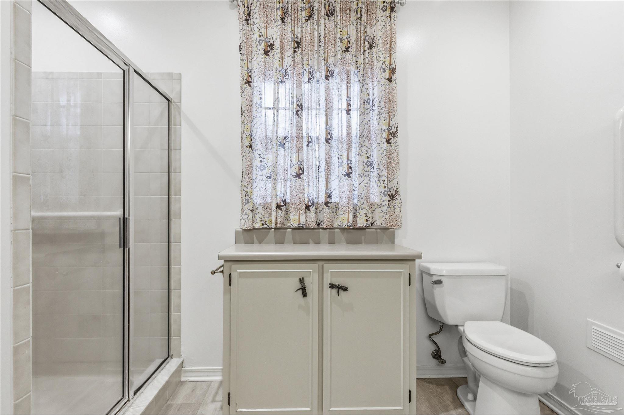 2437 West Bayshore Road Gulf Breeze, FL 32563 - Photo 25 of 62