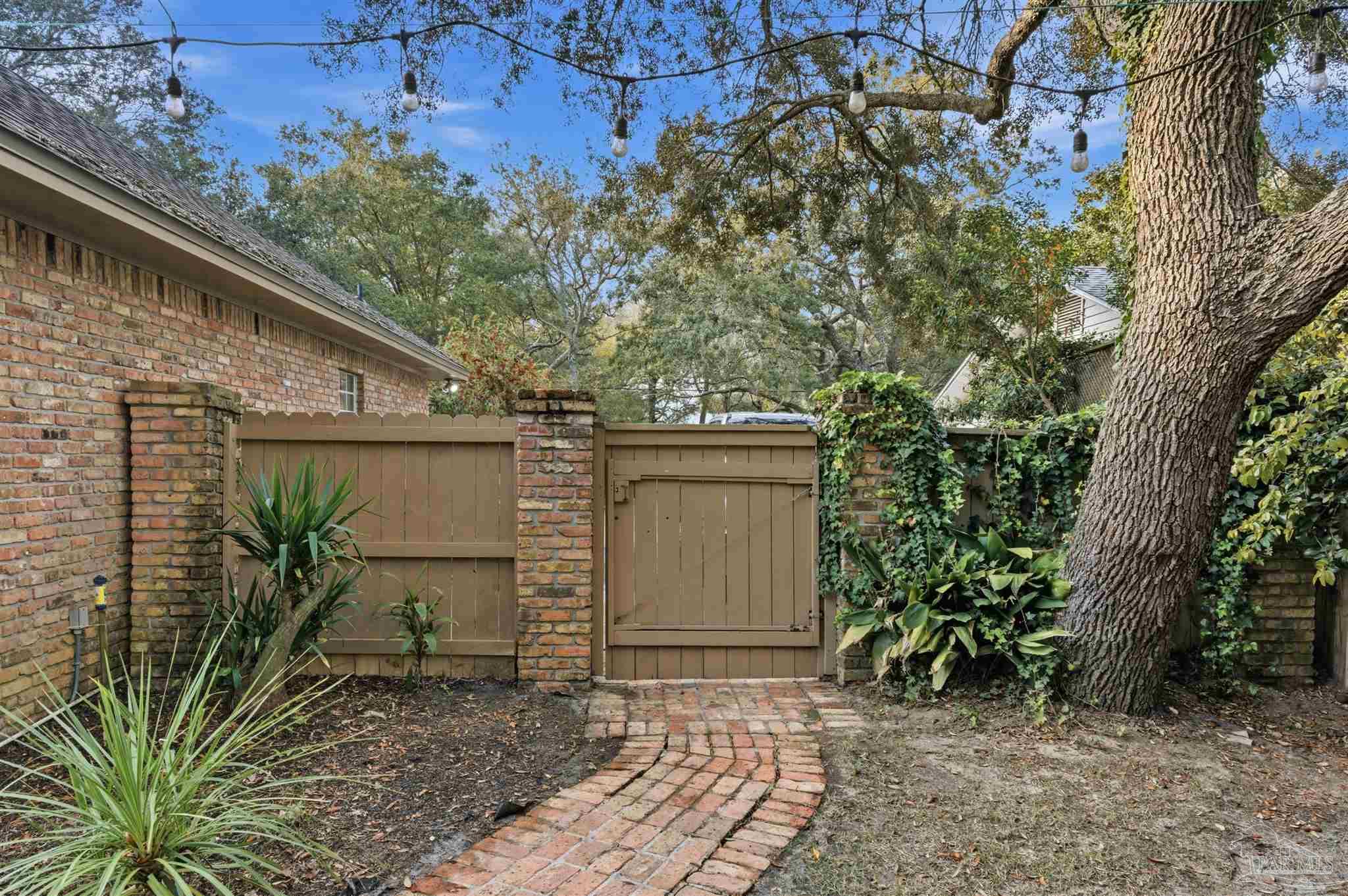 2437 West Bayshore Road Gulf Breeze, FL 32563 - Photo 42 of 62