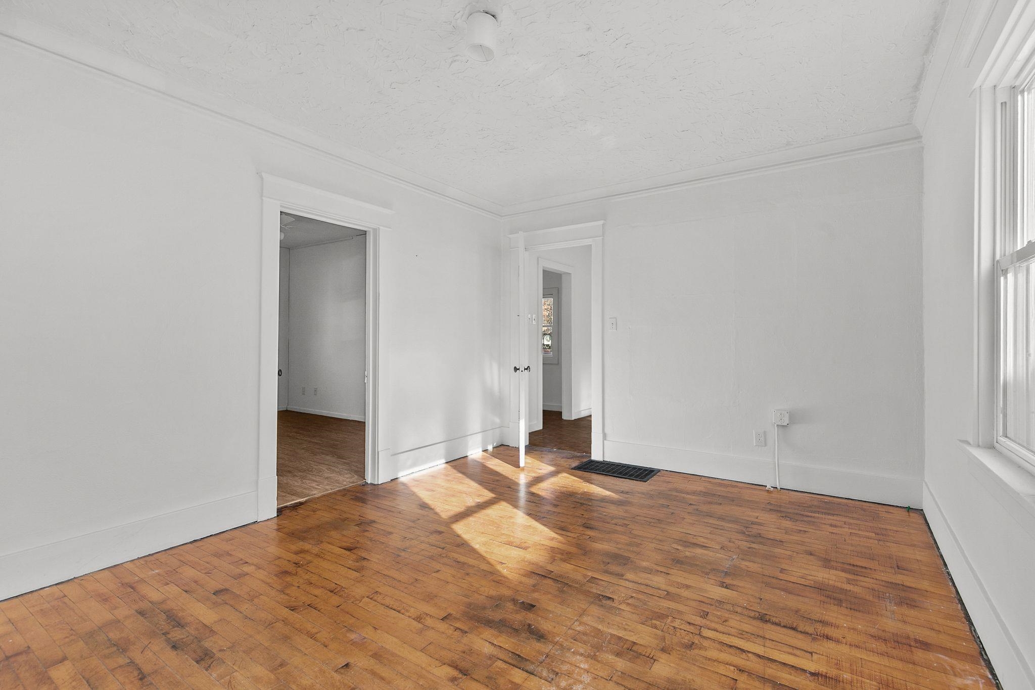 508 Tayco Street Menasha, WI 54952 - Photo 15 of 34