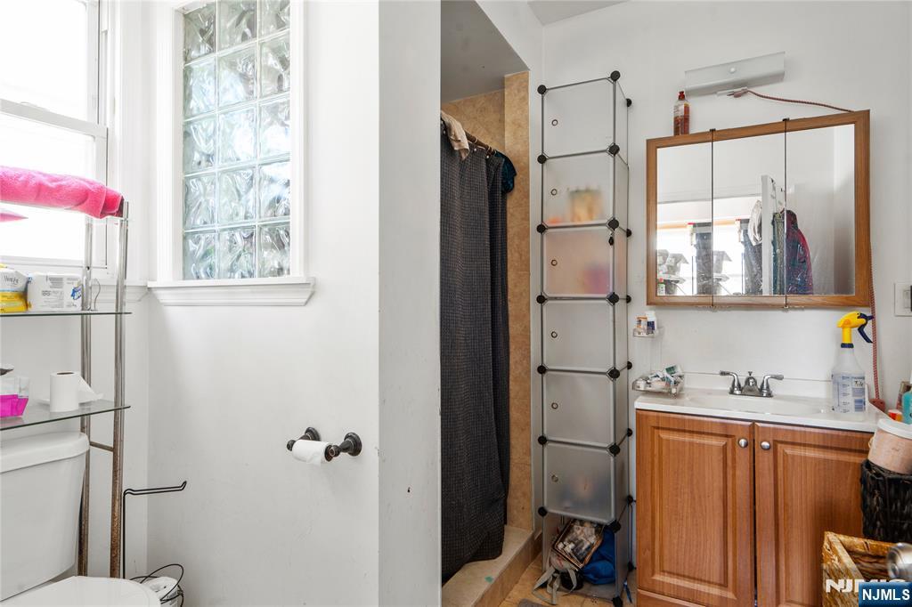 10 Treacy Avenue Newark, NJ 07108 - Photo 15 of 16