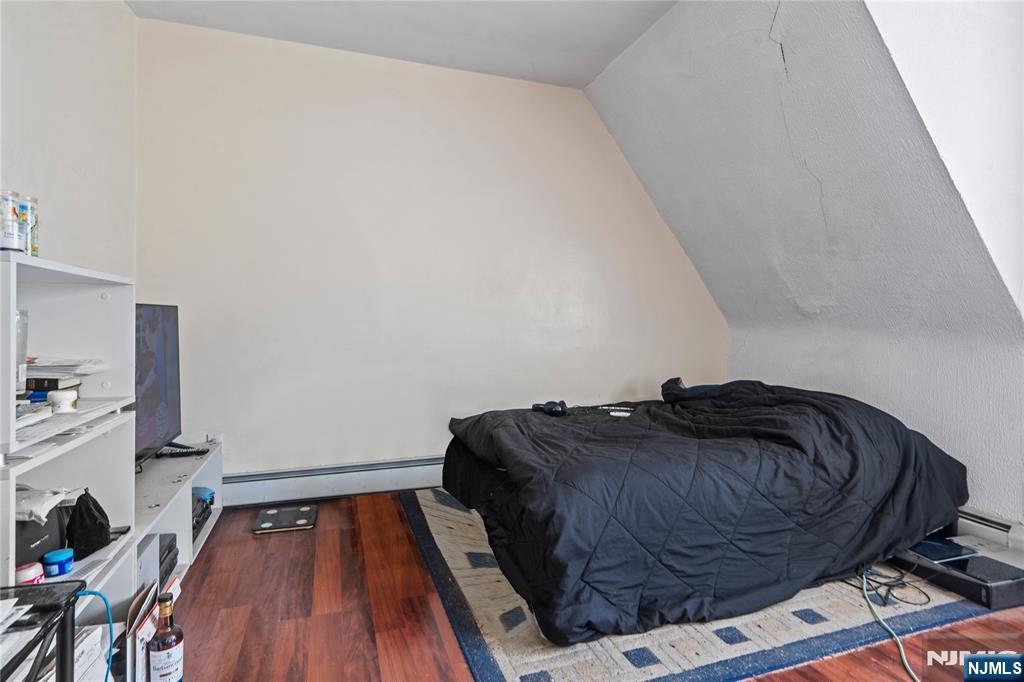 10 Treacy Avenue Newark, NJ 07108 - Photo 3 of 16