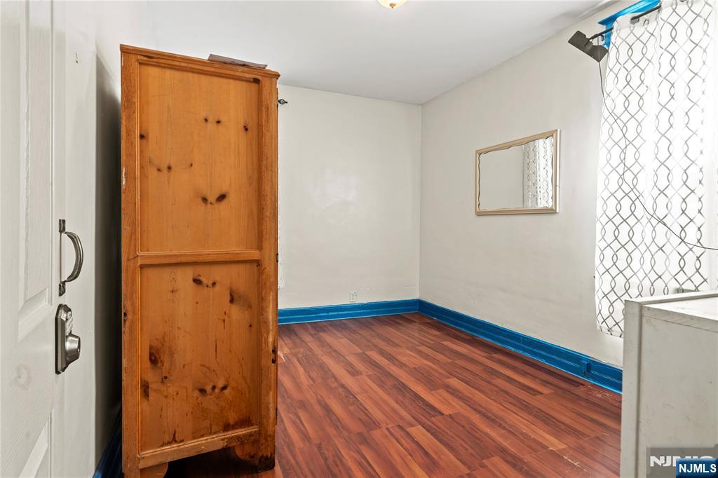 10 Treacy Avenue Newark, NJ 07108 - Photo 8 of 16