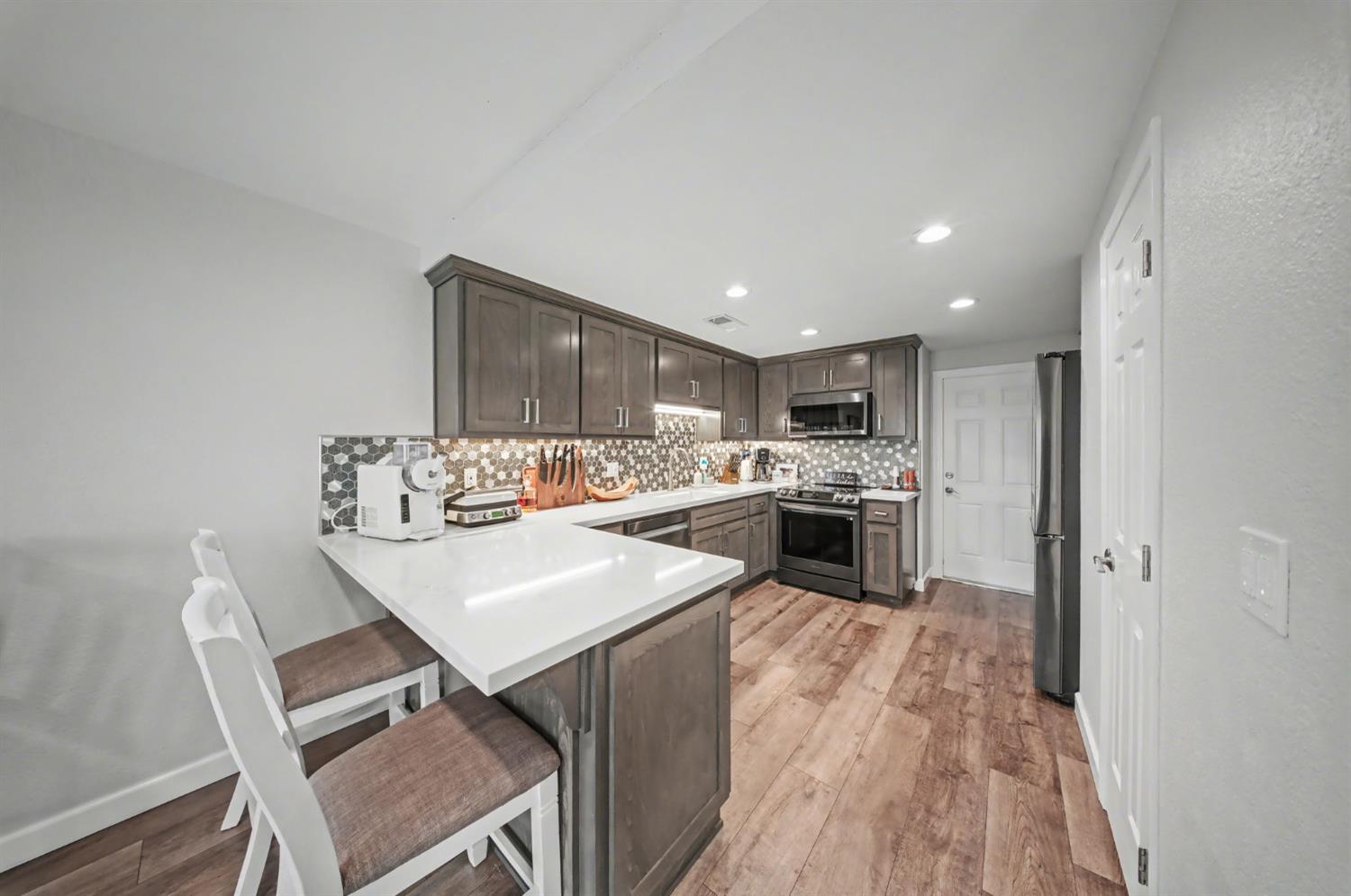 216 Tiffany Circle Ripon, CA 95366 - Photo 11 of 26