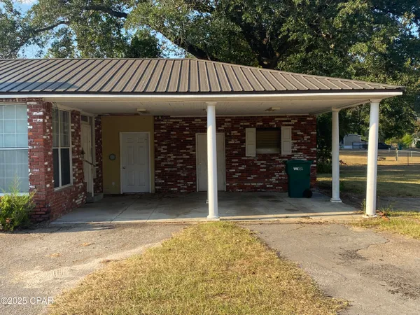 $275,000 | 6920 Florida Street, Grand Ridge, FL 32442
