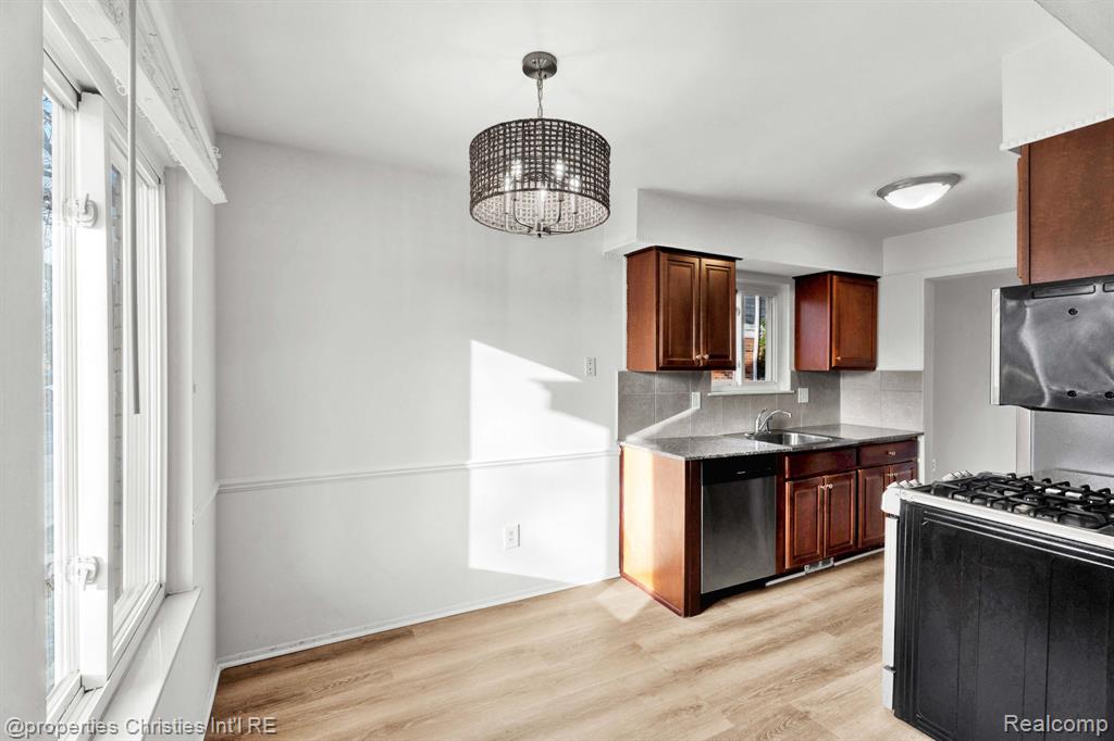 1787 Southfield Road Birmingham, MI 48009 - Photo 8 of 37