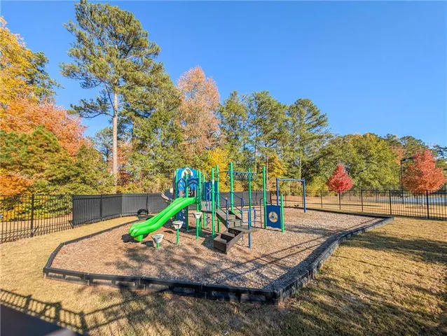 $435,000 | 5381 Flat Rock Point, Stonecrest, GA 30038