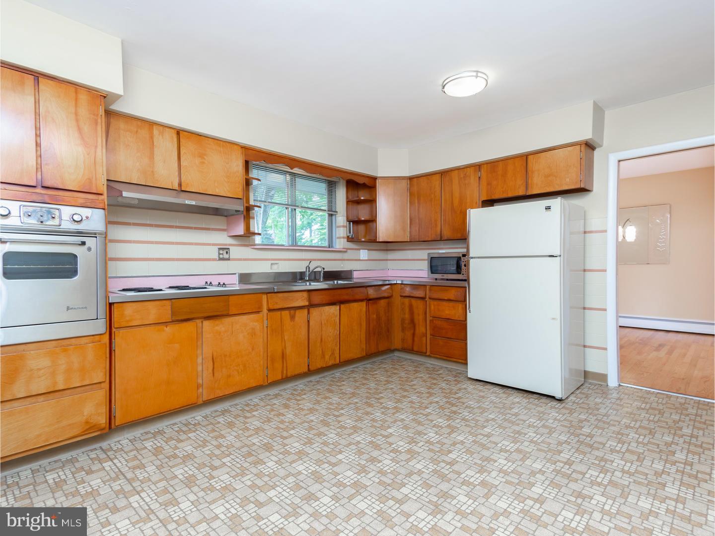 605 East Ridley Avenue Ridley Park, PA 19078 - Photo 11 of 22 Gallery Image 11