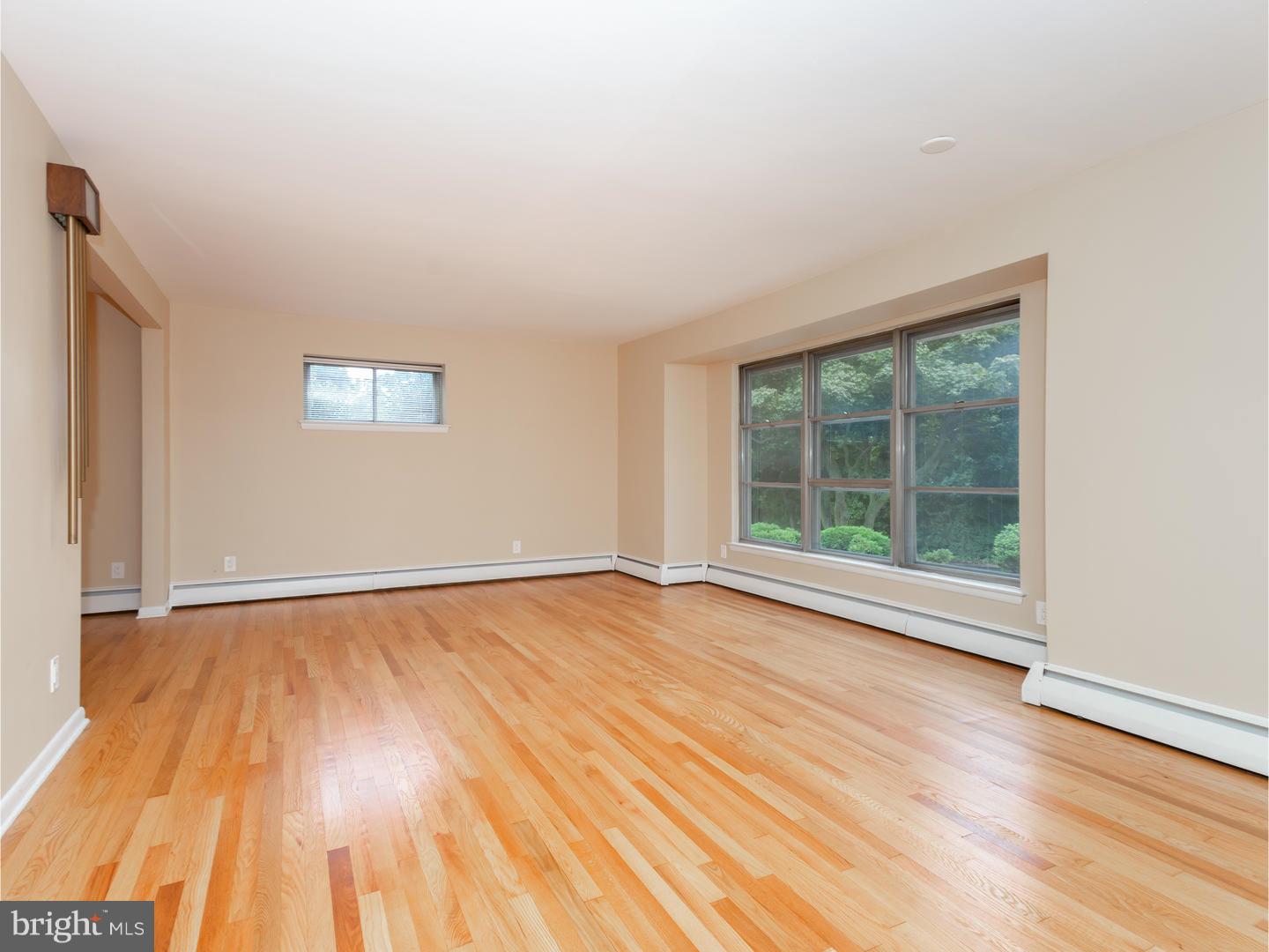 605 East Ridley Avenue Ridley Park, PA 19078 - Photo 6 of 22 Gallery Image 6