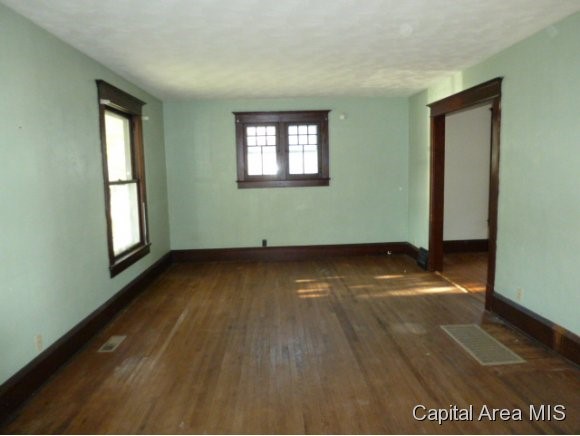 2188 North Union Street Decatur, IL 62526 - Photo 3 of 10 Gallery Image 3