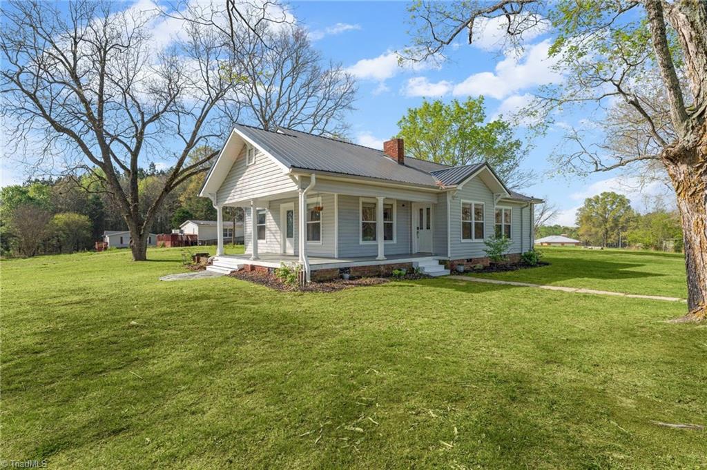 1431 Jubilee Road Linwood, NC 27299 - Photo 3 of 37