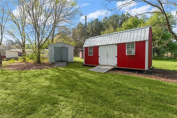 $242,000 | 1431 Jubilee Road, Linwood, NC 27299