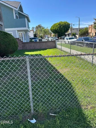 $2,325 | 1650 West 209th Street, Unit 6, Torrance, CA 90501