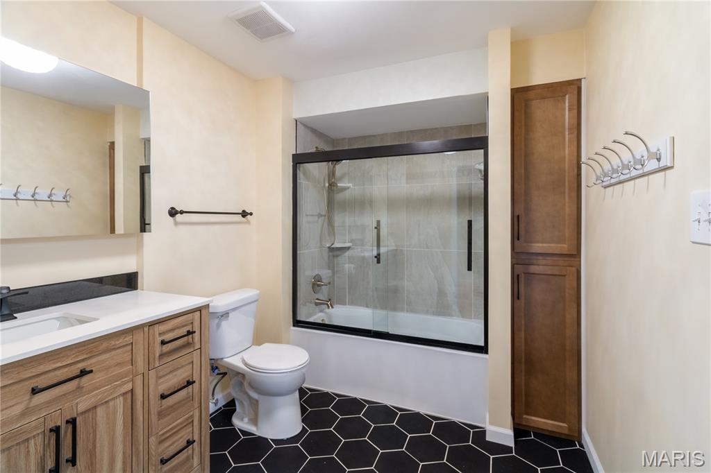 1203 Beaver Creek Road Chesterfield, MO 63017 - Photo 10 of 26