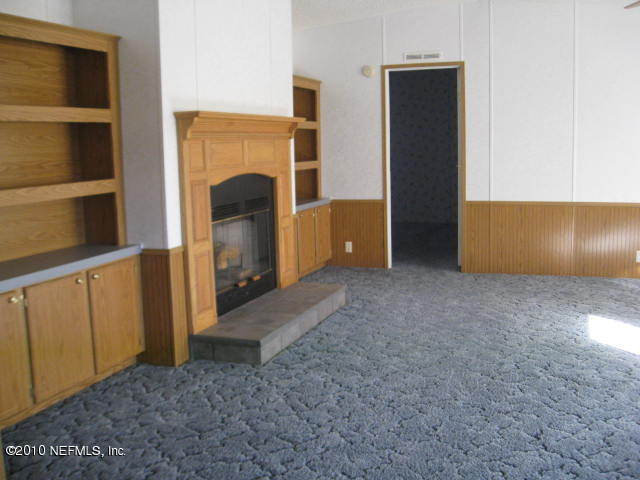10748 Boddens Road Jacksonville, FL 32219 - Photo 16 of 31 16 toward the master